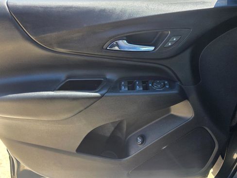 Used 2020 Chevrolet Equinox LT AWD/4WD image 11