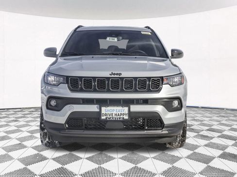 New 2026 Jeep Compass Latitude image 8