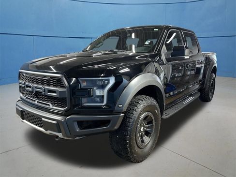 Used 2018 Ford F150 Raptor w/ Equipment Group 802A Luxury image 5