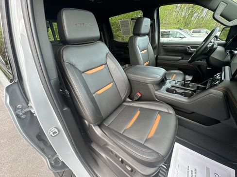 Certified 2024 GMC Sierra 1500 AT4 w/ Technology Package AWD/4WD image 25