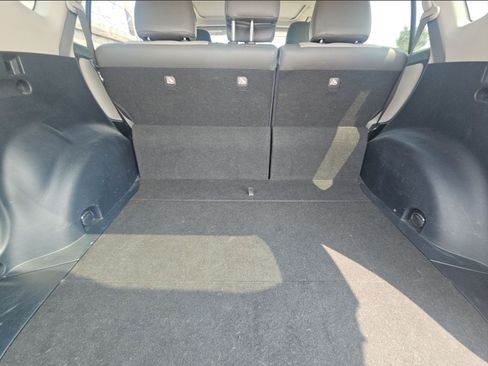 Used 2015 Toyota RAV4 XLE FWD image 7