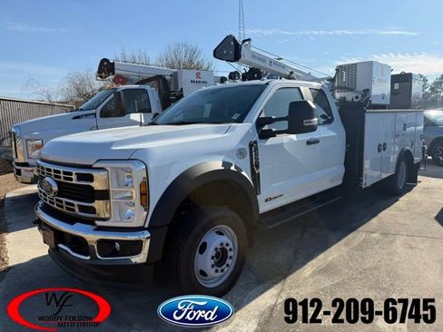 New 2025 Ford F550 4x4 Supercab Super Duty image 1