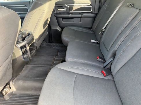 Used 2025 RAM 3500 Big Horn AWD/4WD image 13