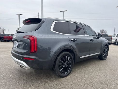 Used 2022 Kia Telluride SX w/ SX Prestige Package image 6