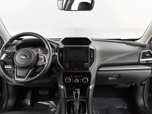 Used 2020 Subaru Forester Limited image 16