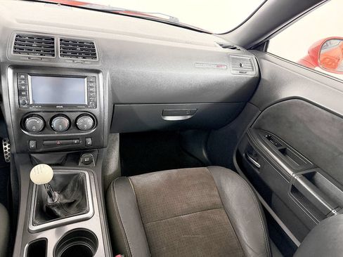 Used 2009 Dodge Challenger SRT8 w/ SRT Option Group II RWD image 47
