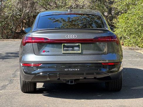 Certified 2024 Audi Q8 e-tron Premium AWD/4WD image 8