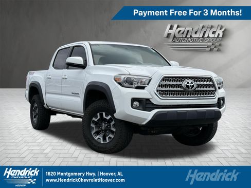 Used 2017 Toyota Tacoma TRD Off-Road w/ Tow Package (A/T) AWD/4WD image 1