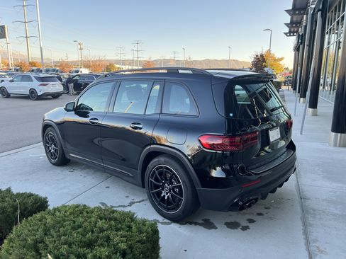 Certified 2025 Mercedes-Benz GLB 35 AMG 4MATIC image 7