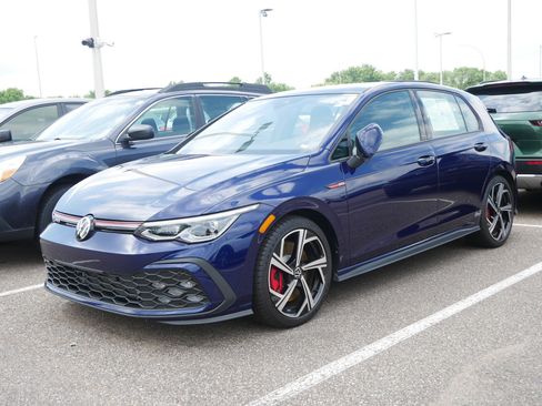 Used 2024 Volkswagen GTI SE FWD image 3