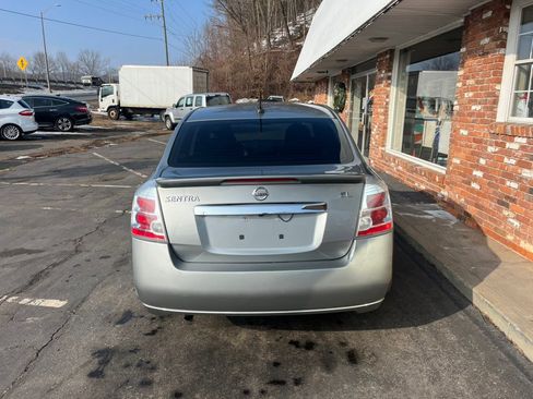 Used 2011 Nissan Sentra 2.0 SL w/ SL Special Value Pkg image 4