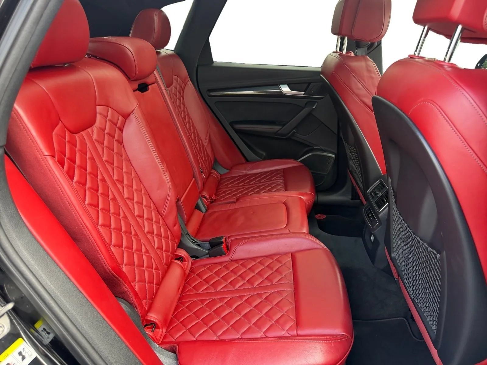 Used 2018 Audi SQ5 Premium Plus w/ S Sport Package AWD/4WD image 16