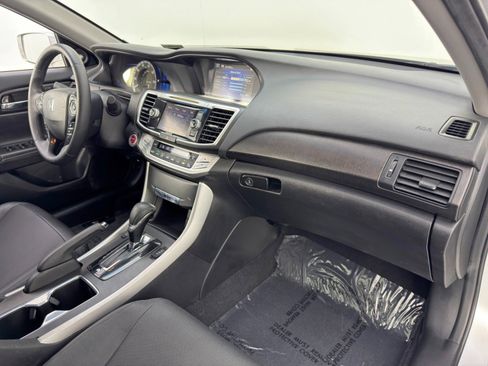 Used 2015 Honda Accord EX-L image 14