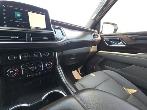 Used 2023 Chevrolet Tahoe Z71 w/ Luxury Package image 29