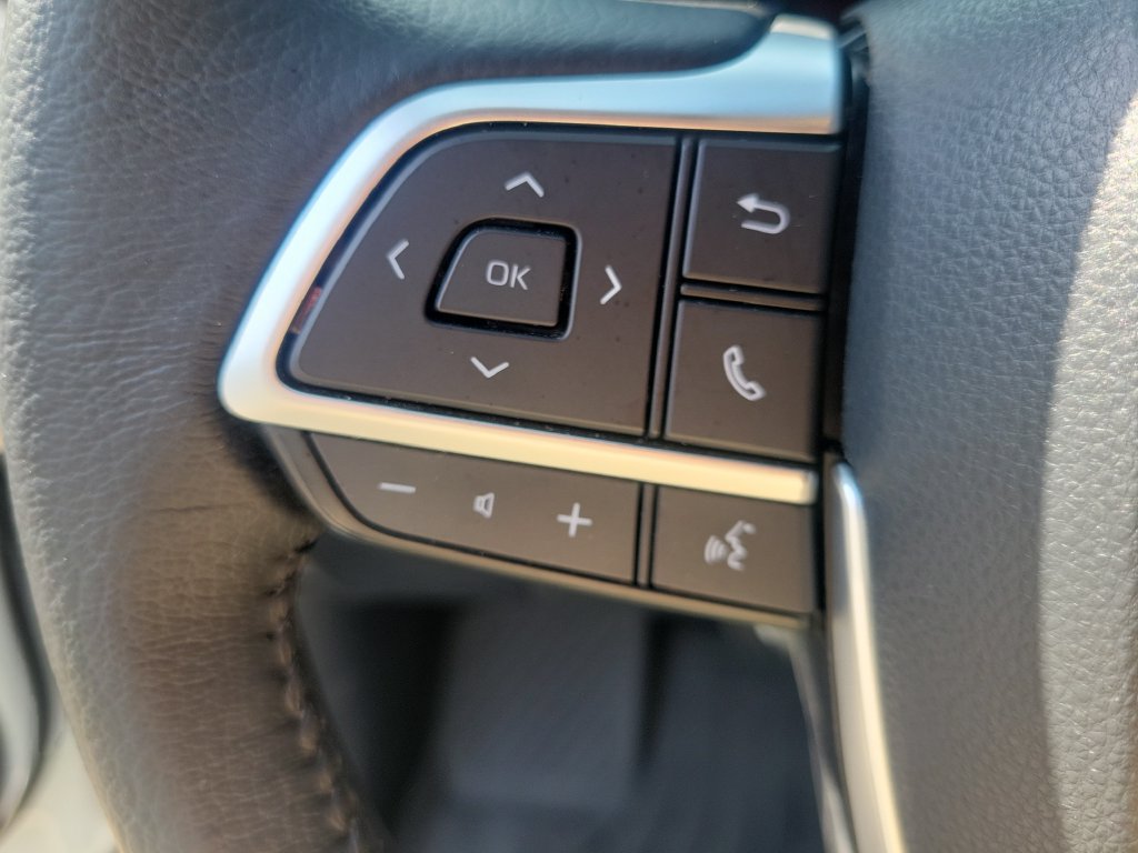 Certified 2022 Toyota Sienna XLE FWD image 32
