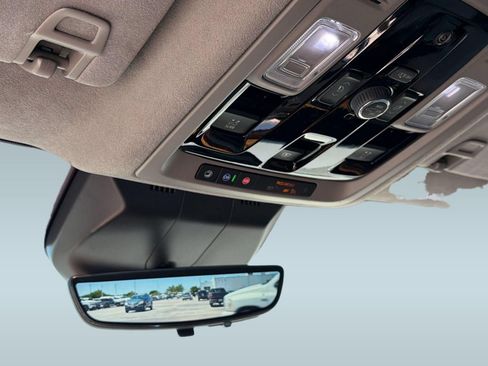 Used 2025 Cadillac Escalade Sport Platinum w/ LPO, Floor Liner Package AWD/4WD image 30