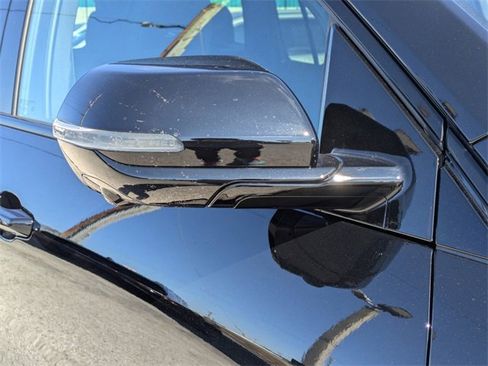 New 2025 Buick Enclave Sport Touring w/ Power Package image 11