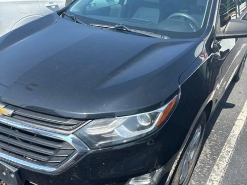 Used 2019 Chevrolet Equinox LS FWD image 14