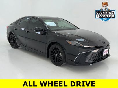 Used 2025 Toyota Camry SE w/ Convenience Package