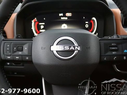 New 2026 Nissan Rogue Platinum w/ Platinum Premium Package AWD/4WD image 16