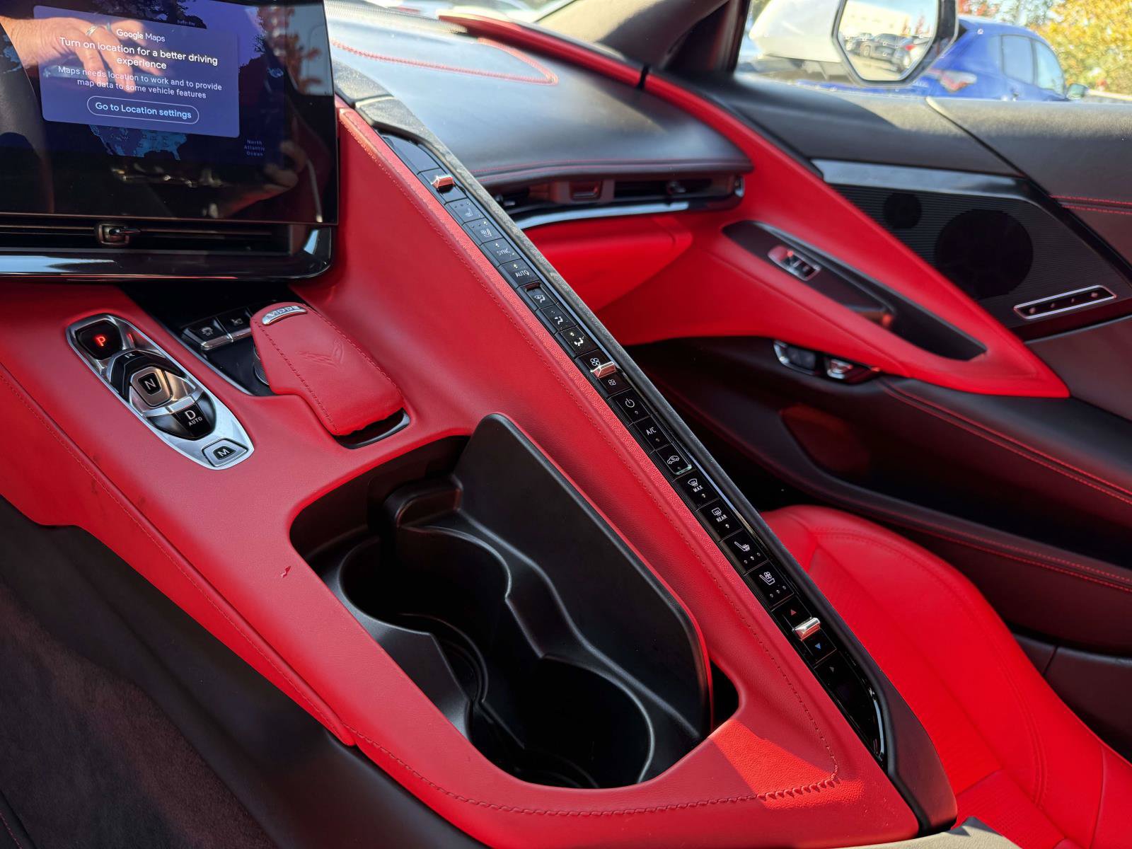 Used 2024 Chevrolet Corvette Stingray Premium Conv w/ Z51 Performance Package RWD image 17