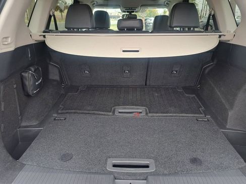 Used 2024 Nissan Rogue SL w/ SL Premium Package image 25