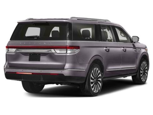 Certified 2024 Lincoln Navigator L Black Label AWD/4WD image 3