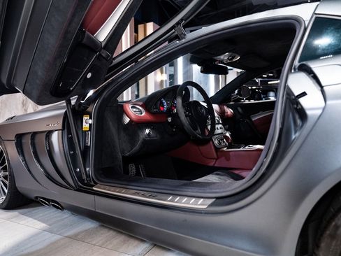 Used 2005 Mercedes-Benz SLR SLR McLaren image 47