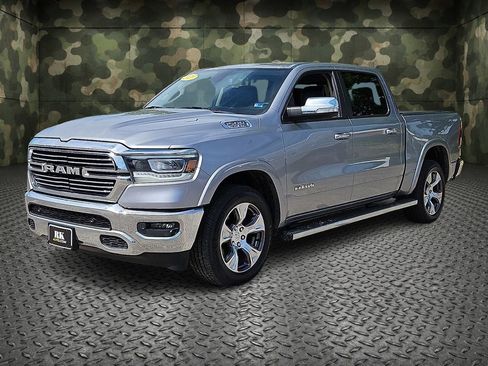 Used 2020 RAM 1500 Laramie AWD/4WD image 3
