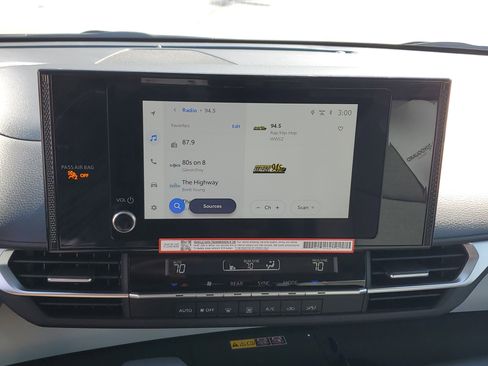 New 2025 Toyota Sienna LE image 24