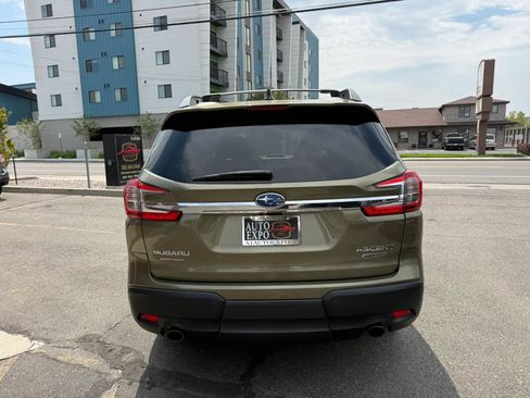Used 2023 Subaru Ascent Limited w/ Technology Package AWD/4WD image 6