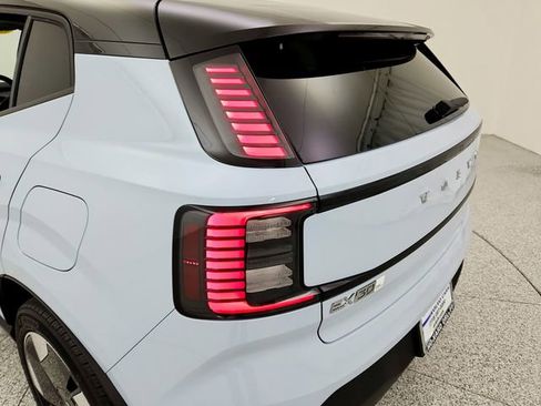 New 2026 Volvo EX30 Plus image 19