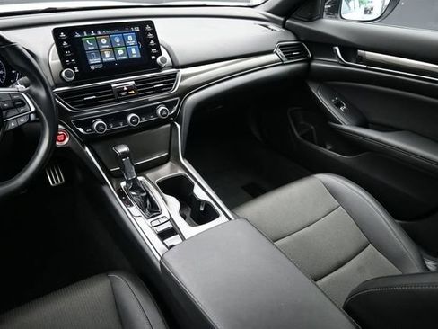 Certified 2022 Honda Accord Sport image 10