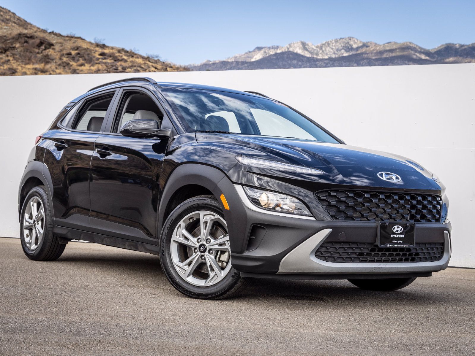 Used 2023 Hyundai Kona SEL AWD/4WD image 6