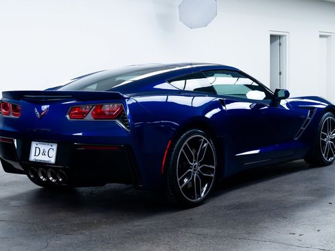 Used 2017 Chevrolet Corvette Stingray Coupe image 6