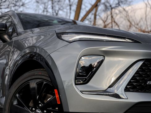 New 2026 Buick Envision Sport Touring image 3