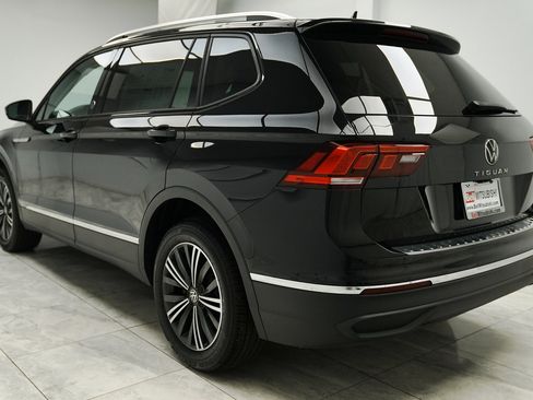 Used 2024 Volkswagen Tiguan Wolfsburg Edition image 5