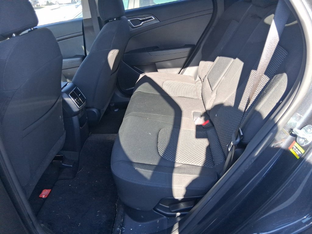 Certified 2024 Kia Sportage LX AWD/4WD image 16