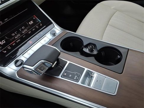 Used 2025 Audi A6 Premium Plus w/ Premium Plus Package image 20