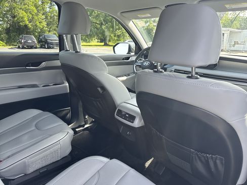 Used 2025 Hyundai Palisade SEL FWD image 31