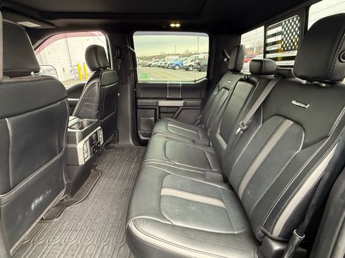 Used 2019 Ford F150 Platinum w/ Equipment Group 701A Luxury image 13