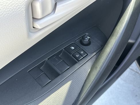 Certified 2023 Toyota Corolla LE image 15