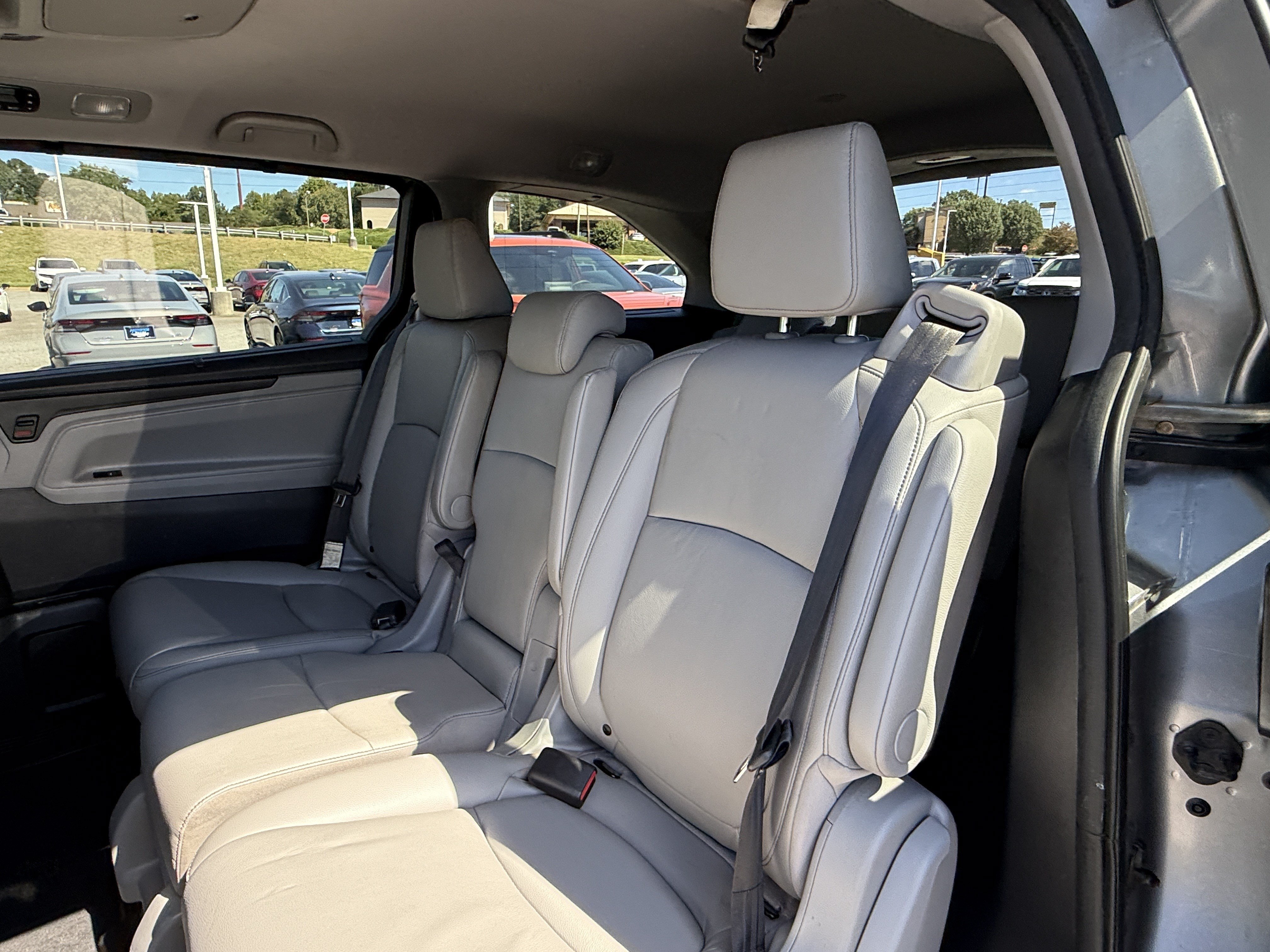 Certified 2024 Honda Odyssey Touring image 33