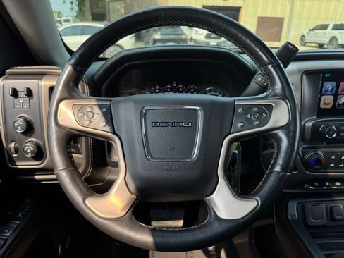 Used 2017 GMC Sierra 1500 Denali AWD/4WD image 32