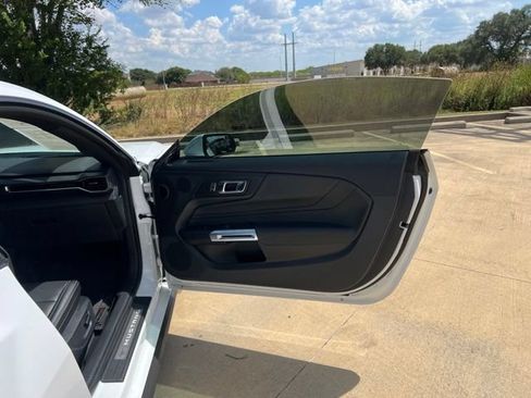Used 2024 Ford Mustang GT Premium RWD image 18