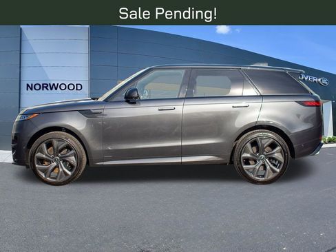 Used 2025 Land Rover Range Rover Sport Autobiography AWD/4WD image 7