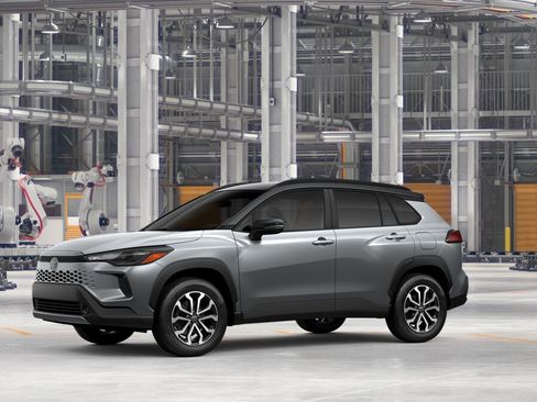 New 2026 Toyota Corolla Cross SE image 2