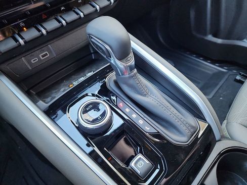 New 2026 Chevrolet Colorado ZR2 w/ Technology Package image 28