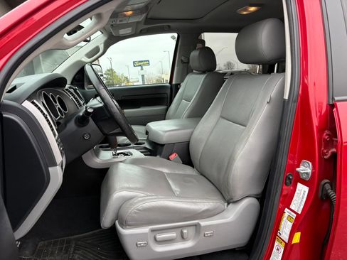 Used 2012 Toyota Tundra Limited w/ Memory Pkg image 18