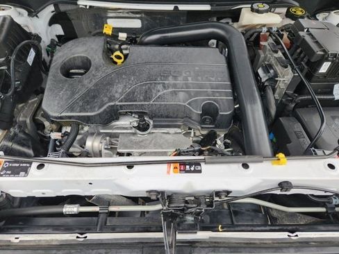 Used 2024 Chevrolet Equinox Premier image 32